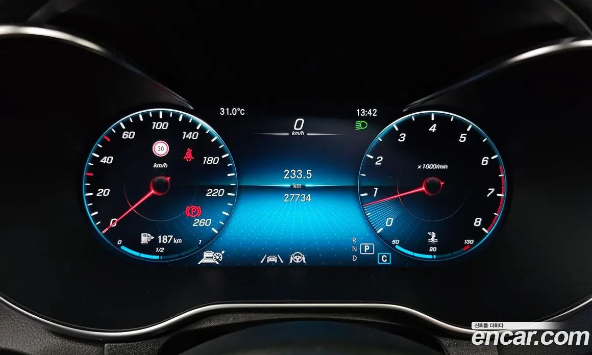Mercedes-Benz GLC-Class 2022 2.0 автомат (гидро), фото 8