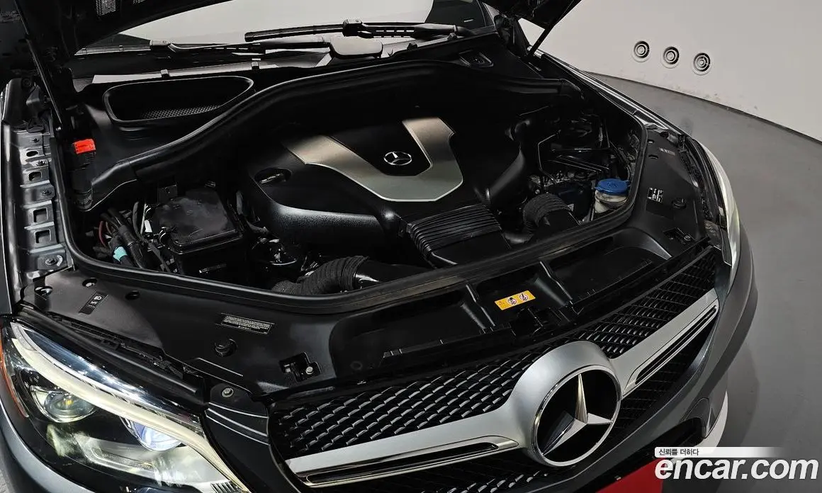 Mercedes-Benz GLE-Class 2017 3.0 автомат (гидро), фото 5 Mercedes-Benz GLE-Class 2017 3.0 автомат (гидро), фото 5