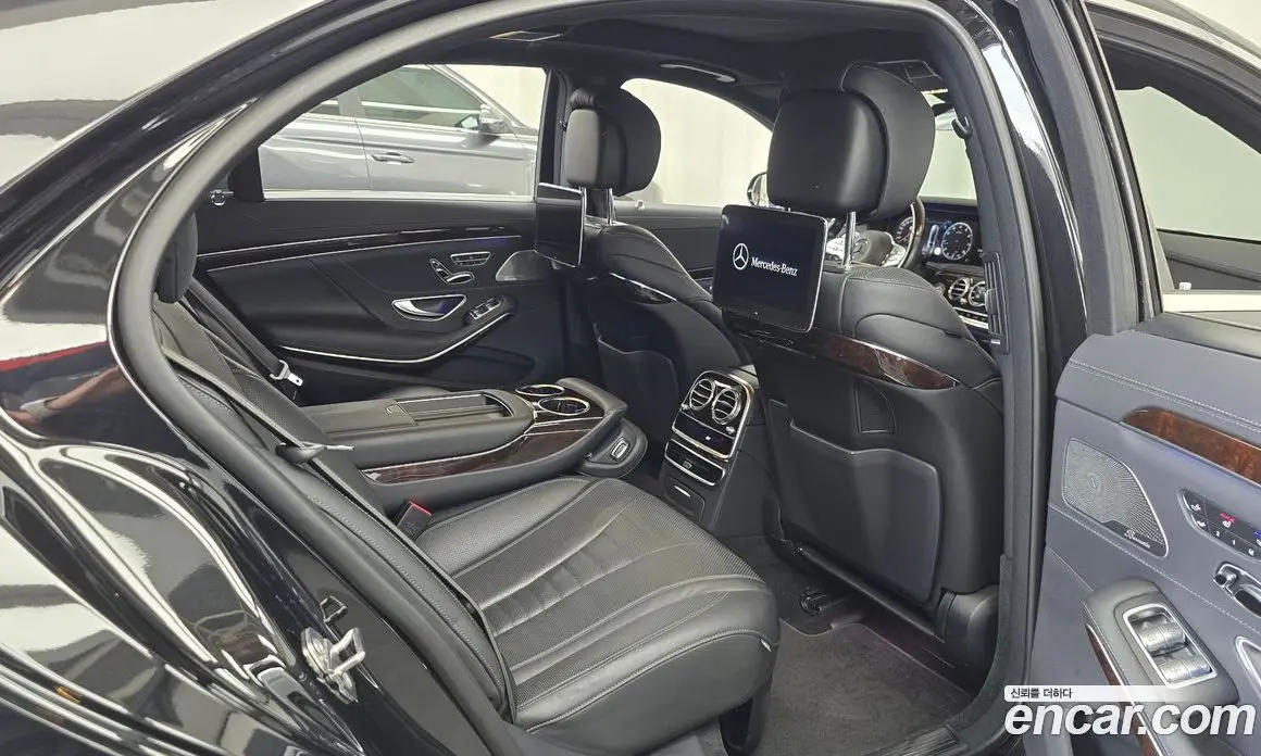 Mercedes-Benz S-Class 2020 4.0 автомат (гидро), фото 17 Mercedes-Benz S-Class 2020 4.0 автомат (гидро), фото 17