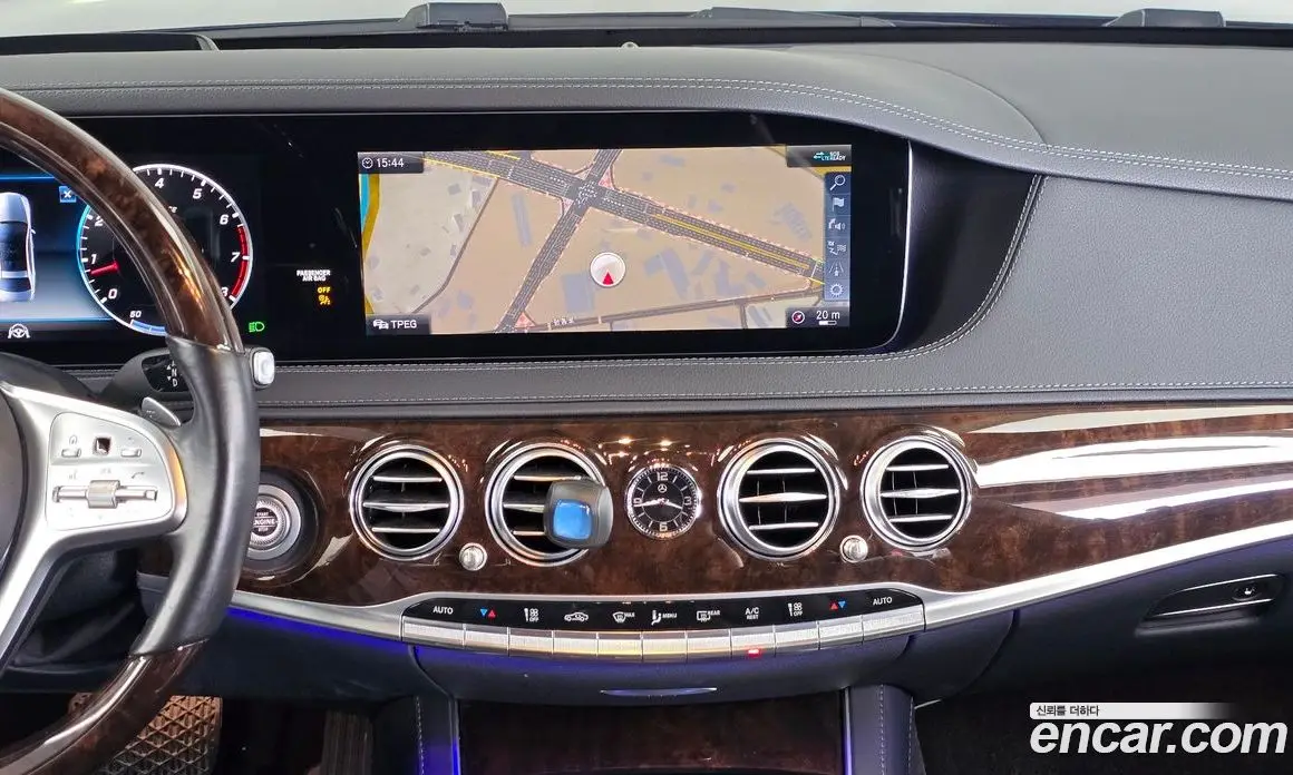 Mercedes-Benz S-Class 2020 4.0 автомат (гидро), фото 18 Mercedes-Benz S-Class 2020 4.0 автомат (гидро), фото 18