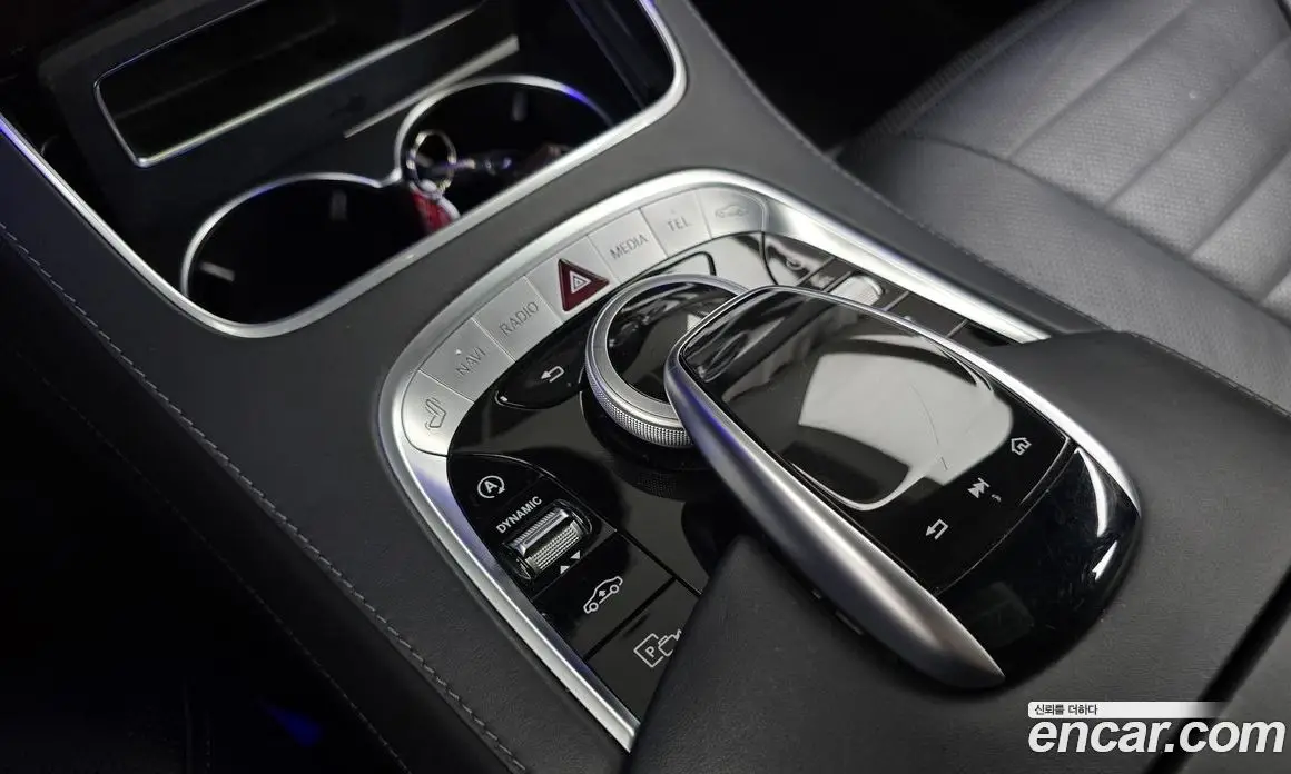 Mercedes-Benz S-Class 2020 4.0 автомат (гидро), фото 24 Mercedes-Benz S-Class 2020 4.0 автомат (гидро), фото 24