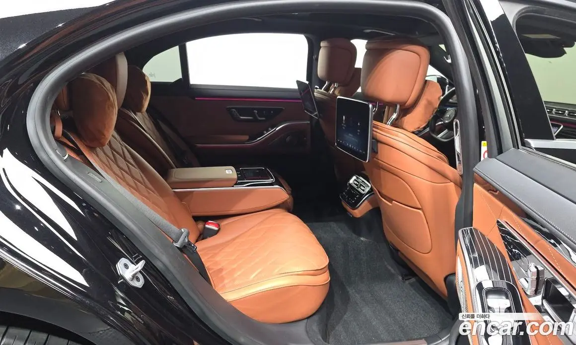 Mercedes-Benz S-Class 2023 3.0 автомат (гидро), фото 18 Mercedes-Benz S-Class 2023 3.0 автомат (гидро), фото 18
