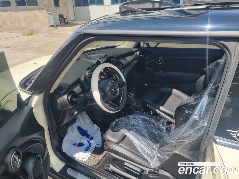 Mini Cooper 2016 1.5 автомат (гидро), фото 18