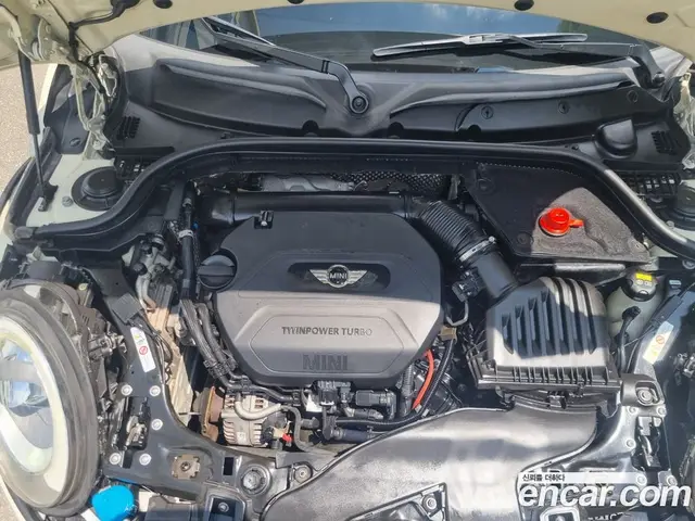Mini Cooper 2016 1.5 автомат (гидро), миниатюра 6