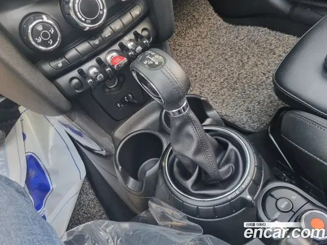 Mini Cooper 2016 1.5 автомат (гидро), миниатюра 9