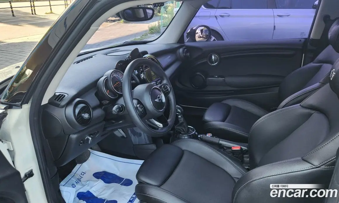 Mini Cooper 2017 1.5 автомат (гидро), фото 11 Mini Cooper 2017 1.5 автомат (гидро), фото 11