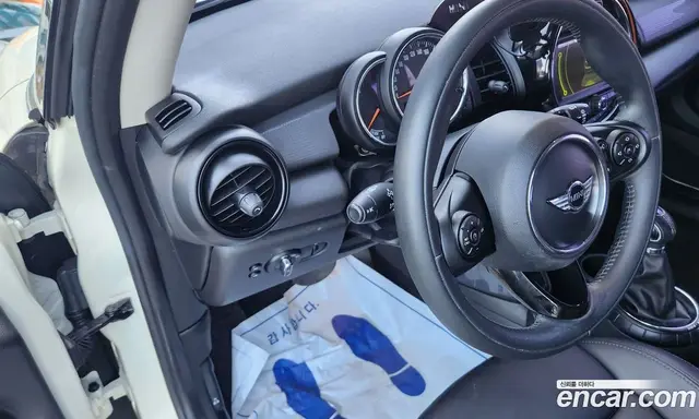 Mini Cooper 2017 1.5 автомат (гидро), миниатюра 9 Mini Cooper 2017 1.5 автомат (гидро), миниатюра 9