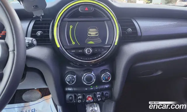 Mini Cooper 2017 1.5 автомат (гидро), миниатюра 10 Mini Cooper 2017 1.5 автомат (гидро), миниатюра 10