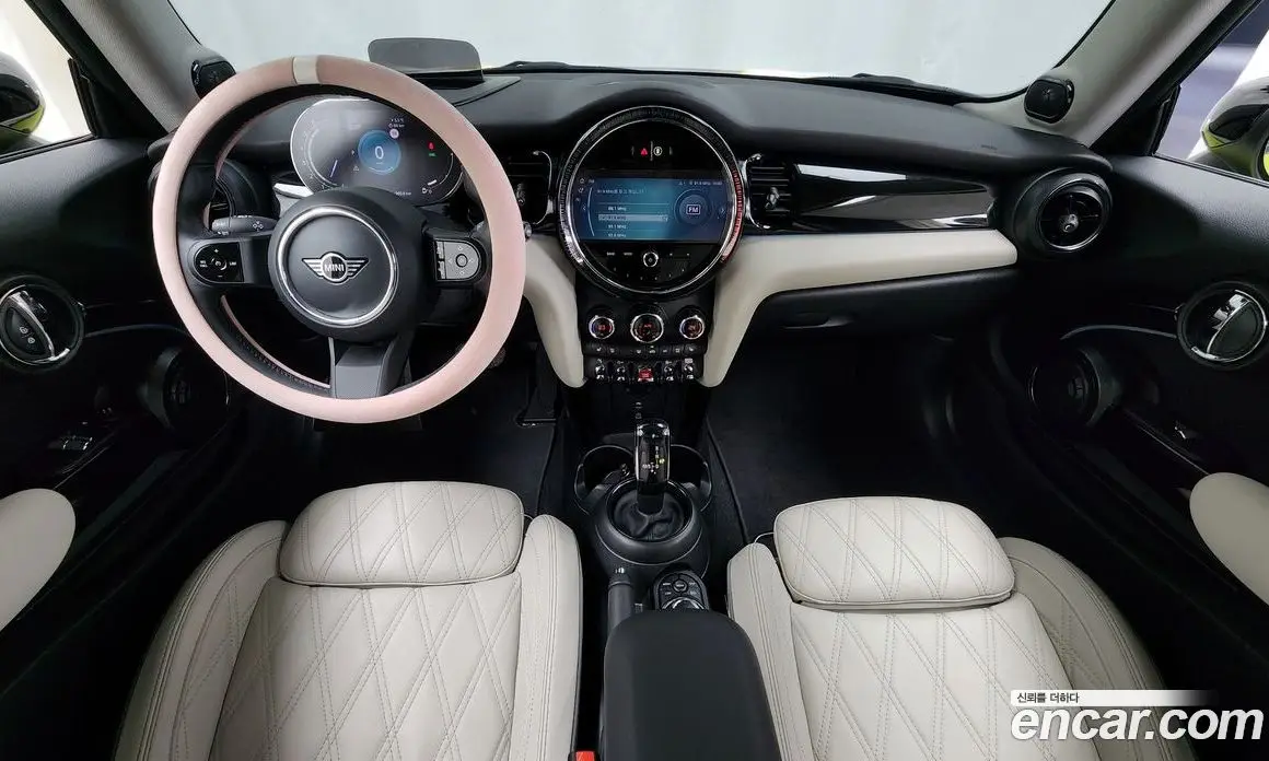 Mini Cooper 2023 2.0 автомат (гидро), фото 7 Mini Cooper 2023 2.0 автомат (гидро), фото 7