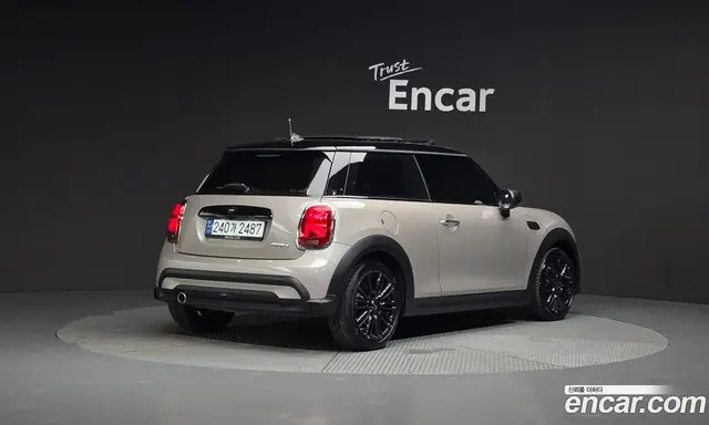 Mini Cooper 2023 1.5 автомат (гидро), миниатюра 2 Mini Cooper 2023 1.5 автомат (гидро), миниатюра 2