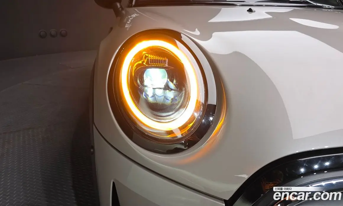 Mini Cooper 2023 1.5 автомат (гидро), фото 8 Mini Cooper 2023 1.5 автомат (гидро), фото 8