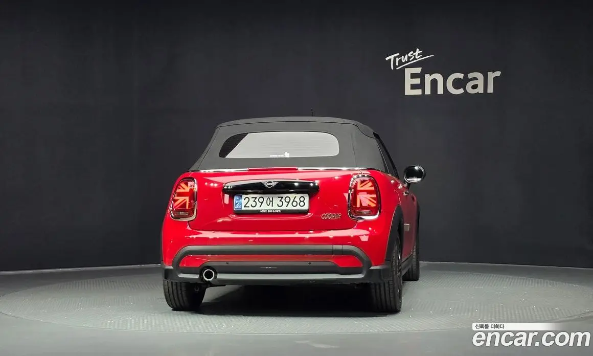 Mini Cooper Convertible 2024 1.5 автомат (гидро), фото 4 Mini Cooper Convertible 2024 1.5 автомат (гидро), фото 4