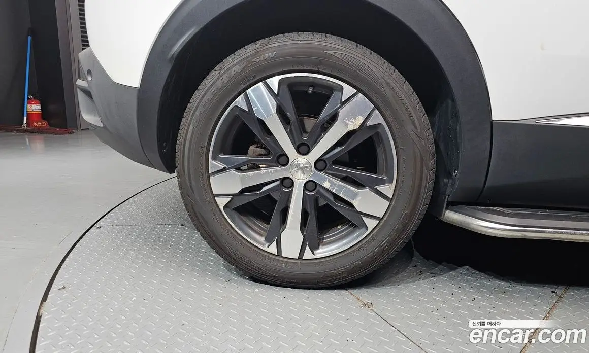 Peugeot 3008 2017 1.6 автомат (гидро), фото 5 Peugeot 3008 2017 1.6 автомат (гидро), фото 5