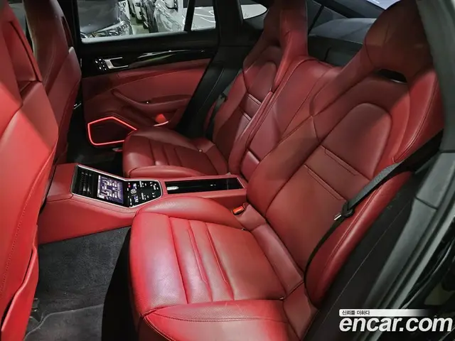 Porsche Panamera 2018 2.9 автомат (гидро), миниатюра 7