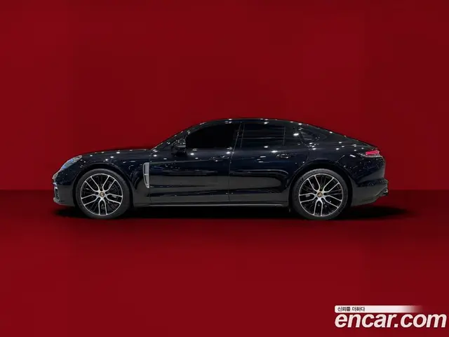 Porsche Panamera, 2022, 92 000 км