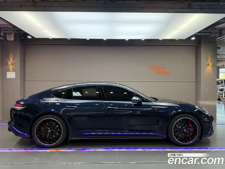 Porsche Panamera 2022 4.0 автомат (гидро), фото 6 Porsche Panamera 2022 4.0 автомат (гидро), фото 6