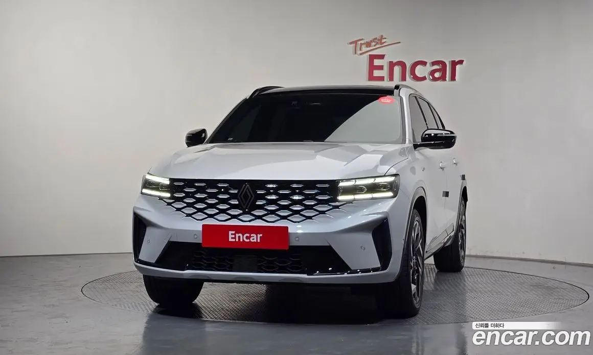 Renault (Samsung) Grand Koleos 2025 1.5 автомат (гидро), фото 3 Renault (Samsung) Grand Koleos 2025 1.5 автомат (гидро), фото 3