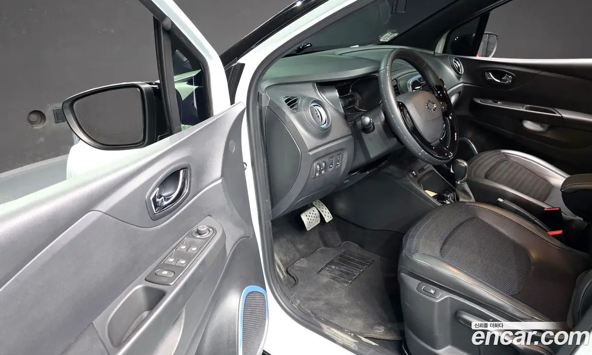 Renault (Samsung) QM3 2016 1.5 автомат (гидро), фото 13 Renault (Samsung) QM3 2016 1.5 автомат (гидро), фото 13