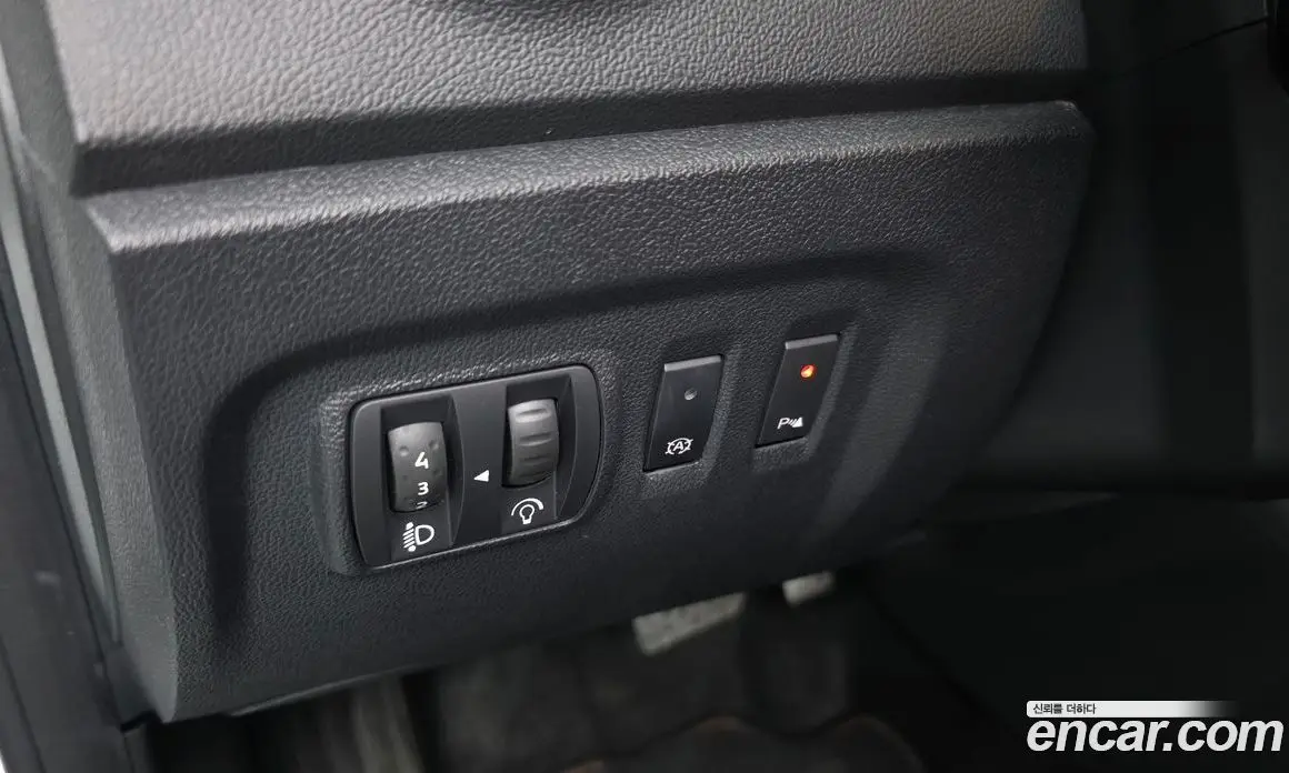 Renault (Samsung) QM3 2016 1.5 автомат (гидро), фото 29 Renault (Samsung) QM3 2016 1.5 автомат (гидро), фото 29