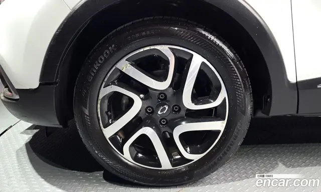 Renault (Samsung) QM3 2016 1.5 автомат (гидро), миниатюра 5 Renault (Samsung) QM3 2016 1.5 автомат (гидро), миниатюра 5