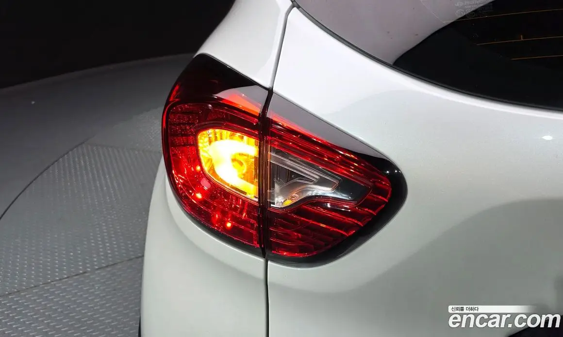 Renault (Samsung) QM3 2016 1.5 автомат (гидро), фото 9 Renault (Samsung) QM3 2016 1.5 автомат (гидро), фото 9