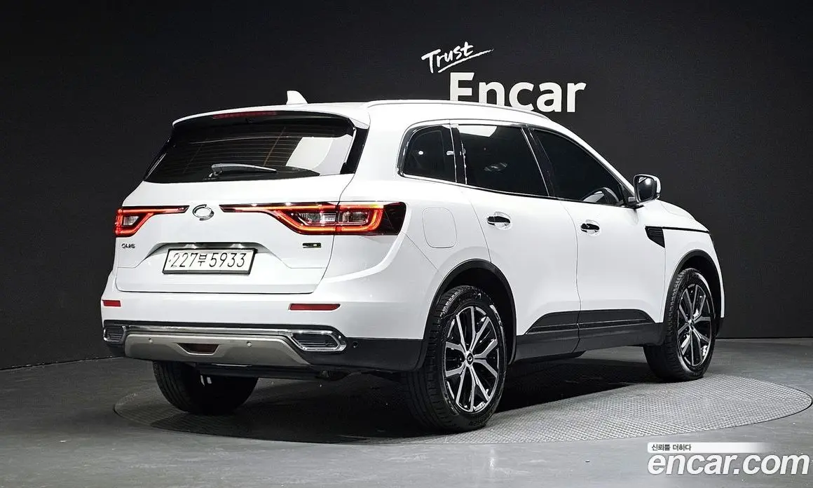 Renault (Samsung) QM6 2020 2.0 автомат (гидро), фото 1 Renault (Samsung) QM6 2020 2.0 автомат (гидро), фото 1