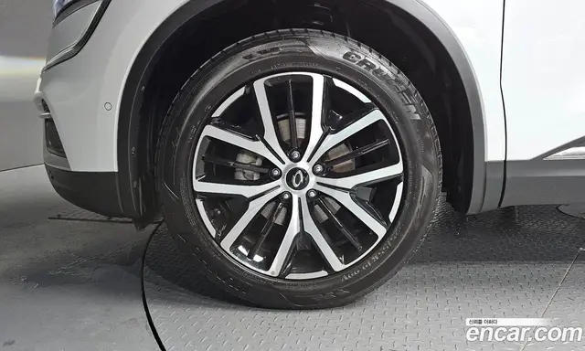 Renault (Samsung) QM6 2020 2.0 автомат (гидро), миниатюра 4 Renault (Samsung) QM6 2020 2.0 автомат (гидро), миниатюра 4