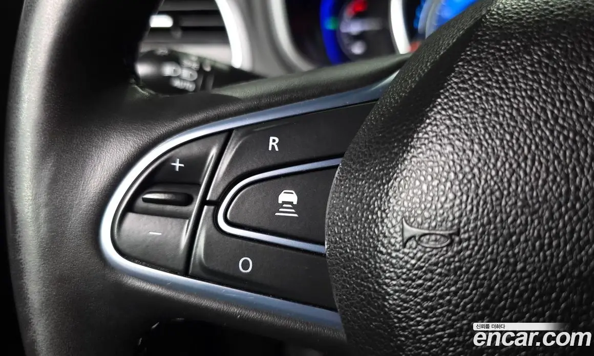 Renault (Samsung) QM6 2022 2.0 автомат (гидро), фото 17 Renault (Samsung) QM6 2022 2.0 автомат (гидро), фото 17