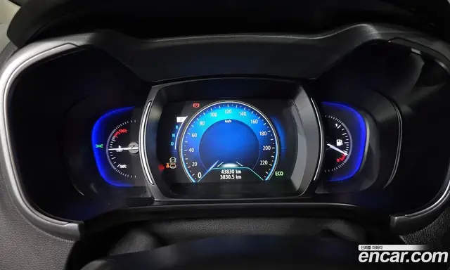 Renault (Samsung) QM6 2022 2.0 автомат (гидро), миниатюра 8 Renault (Samsung) QM6 2022 2.0 автомат (гидро), миниатюра 8