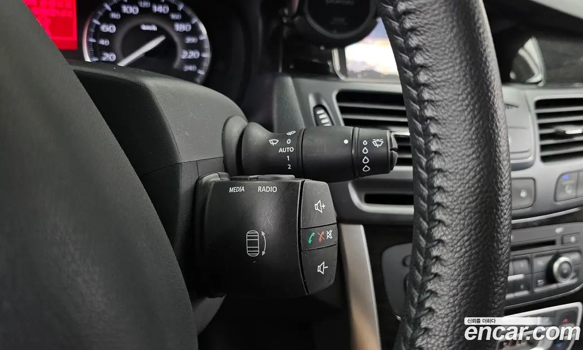 Renault (Samsung) SM5 2013 2.0 автомат (гидро), фото 23 Renault (Samsung) SM5 2013 2.0 автомат (гидро), фото 23