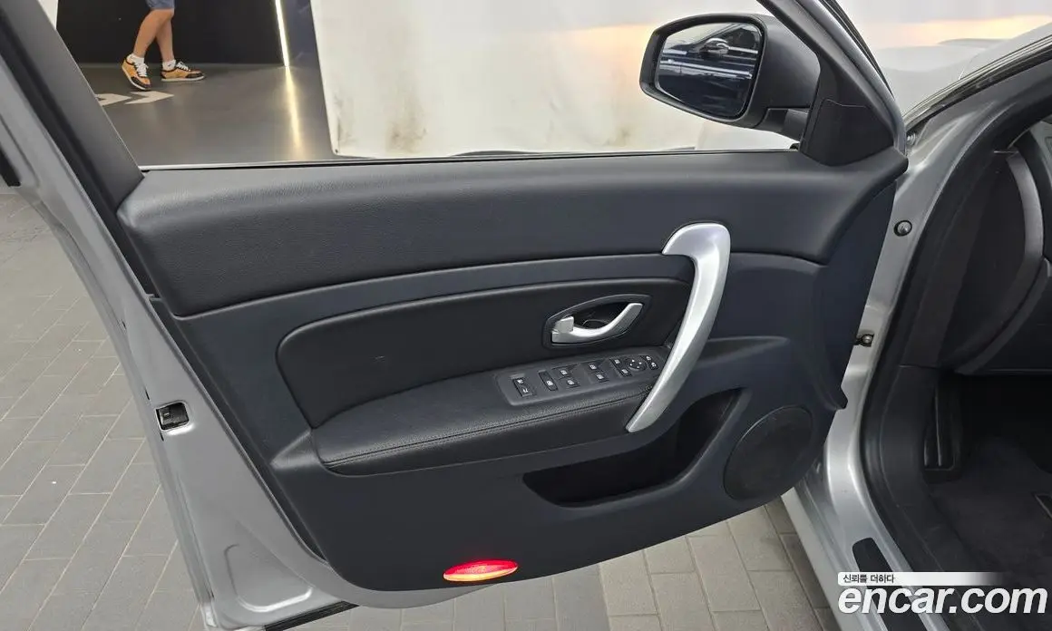 Renault (Samsung) SM5 2018 2.0 автомат (гидро), фото 14 Renault (Samsung) SM5 2018 2.0 автомат (гидро), фото 14