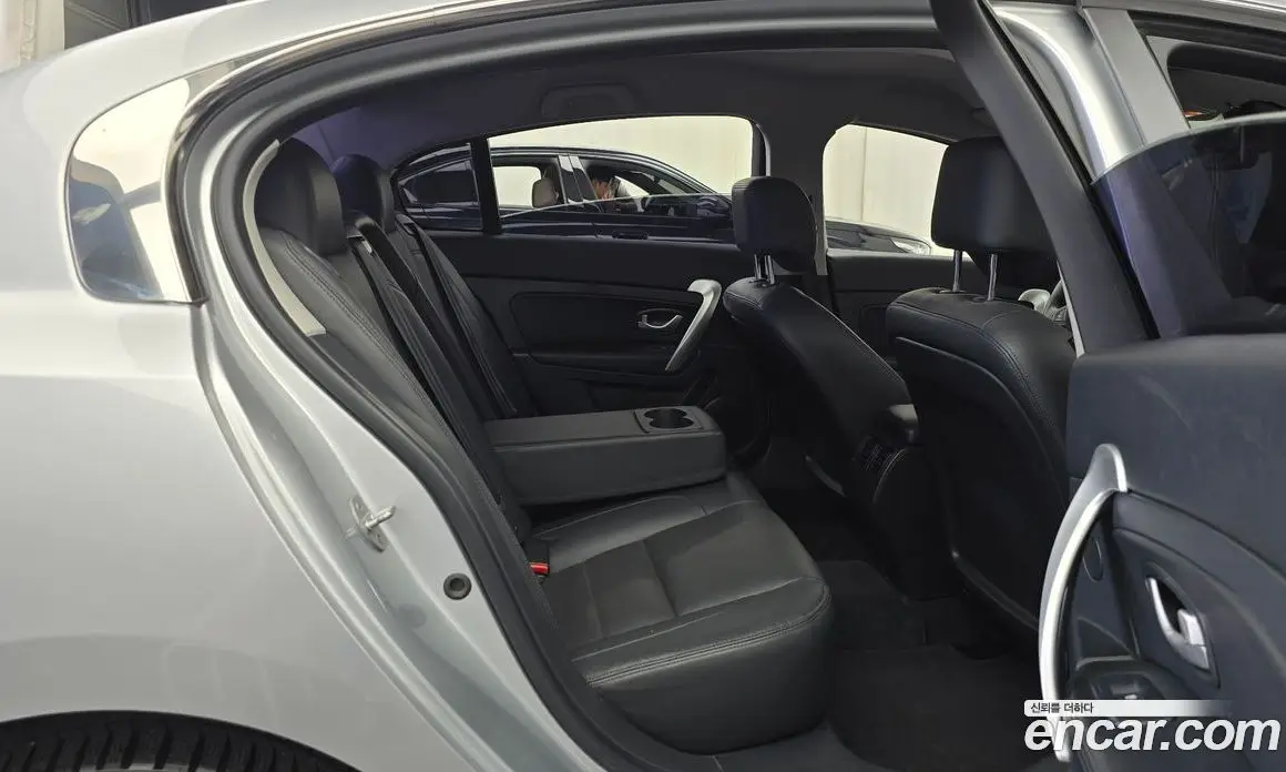 Renault (Samsung) SM5 2018 2.0 автомат (гидро), фото 17 Renault (Samsung) SM5 2018 2.0 автомат (гидро), фото 17