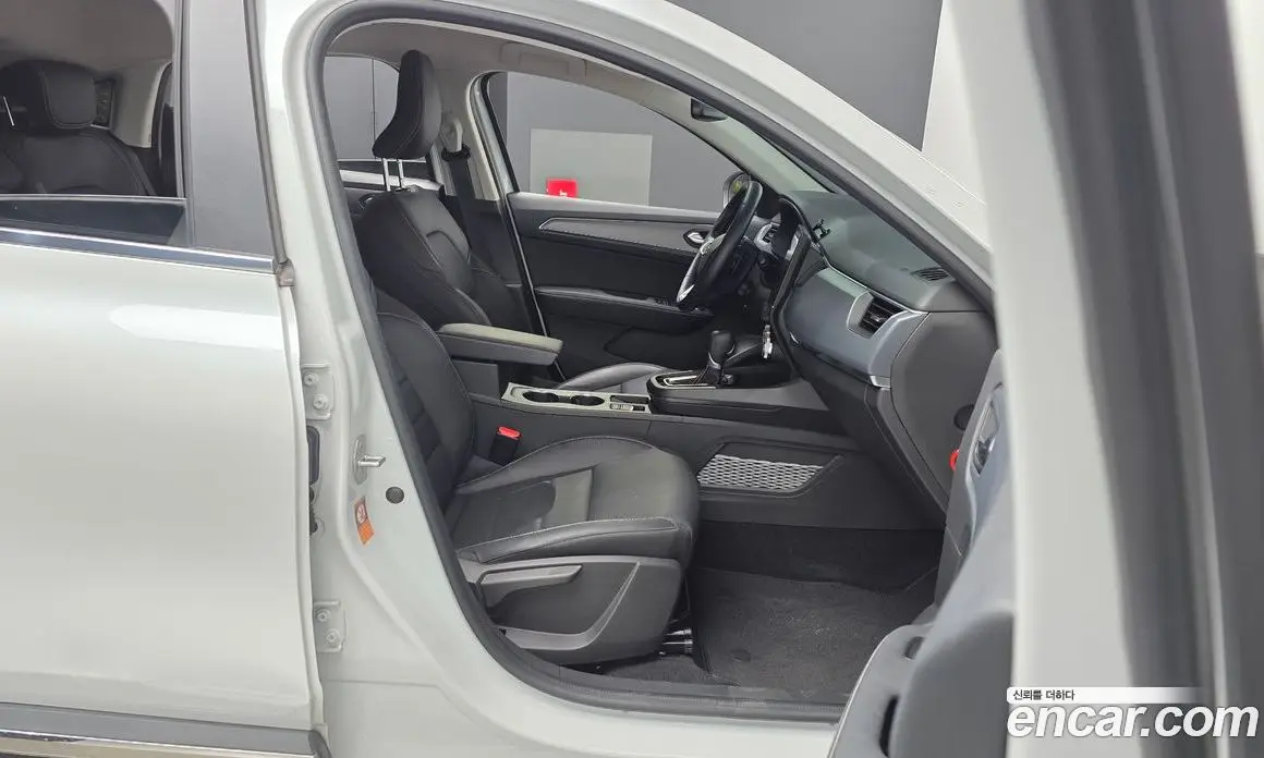 Renault (Samsung) XM3 2022 1.6 автомат (гидро), фото 17 Renault (Samsung) XM3 2022 1.6 автомат (гидро), фото 17