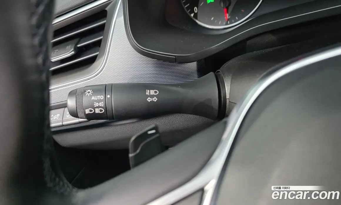 Renault (Samsung) XM3 2022 1.6 автомат (гидро), фото 33 Renault (Samsung) XM3 2022 1.6 автомат (гидро), фото 33