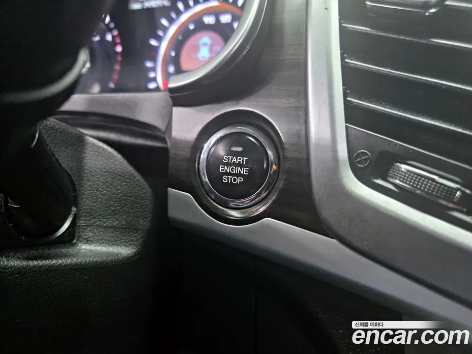 SsangYong Korando 2015 2.0 автомат (гидро), фото 13 SsangYong Korando 2015 2.0 автомат (гидро), фото 13