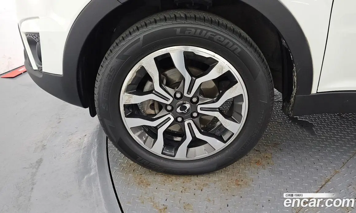 SsangYong Korando 2016 2.2 автомат (гидро), фото 5 SsangYong Korando 2016 2.2 автомат (гидро), фото 5