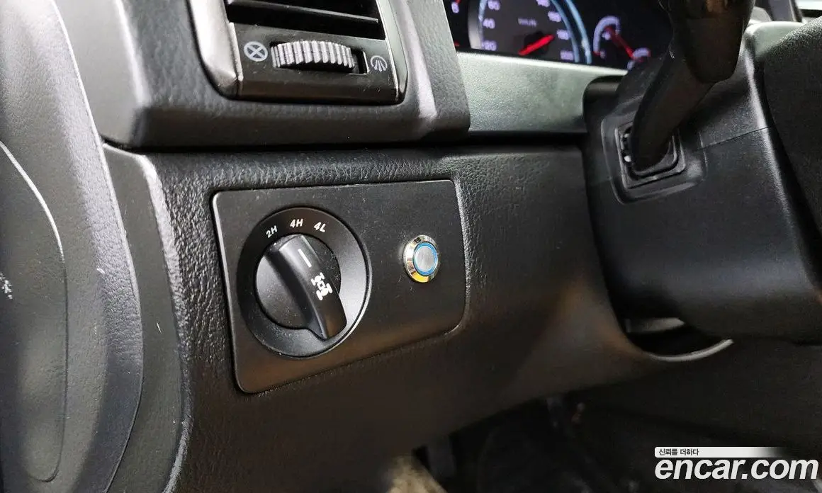 SsangYong Rexton 2014 2.0 автомат (гидро), фото 16