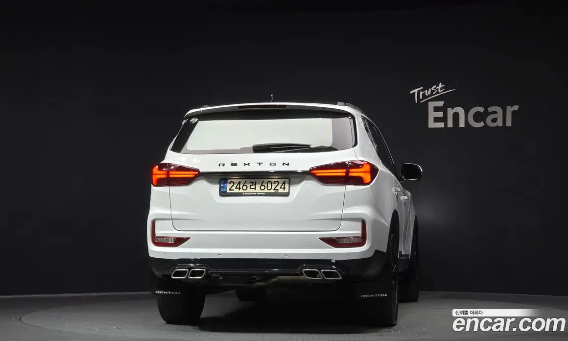 SsangYong Rexton 2022 2.2 автомат (гидро), фото 4 SsangYong Rexton 2022 2.2 автомат (гидро), фото 4