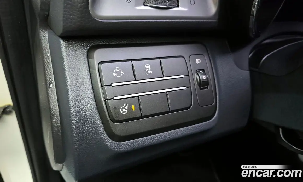 SsangYong TIBOLI 2015 1.6 автомат (гидро), фото 13 SsangYong TIBOLI 2015 1.6 автомат (гидро), фото 13