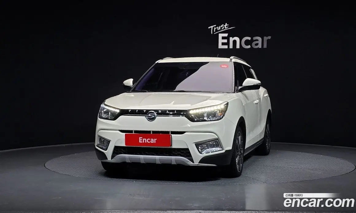 SsangYong TIBOLI 2015 1.6 автомат (гидро), фото 3 SsangYong TIBOLI 2015 1.6 автомат (гидро), фото 3