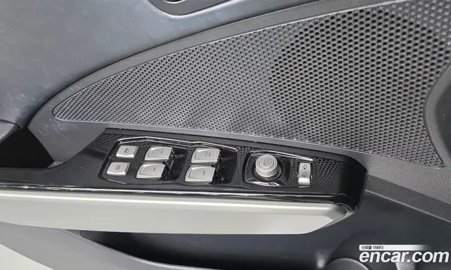 SsangYong TIBOLI 2016 1.6 автомат (гидро), миниатюра 12