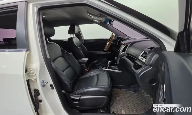 SsangYong TIBOLI 2016 1.6 автомат (гидро), миниатюра 10