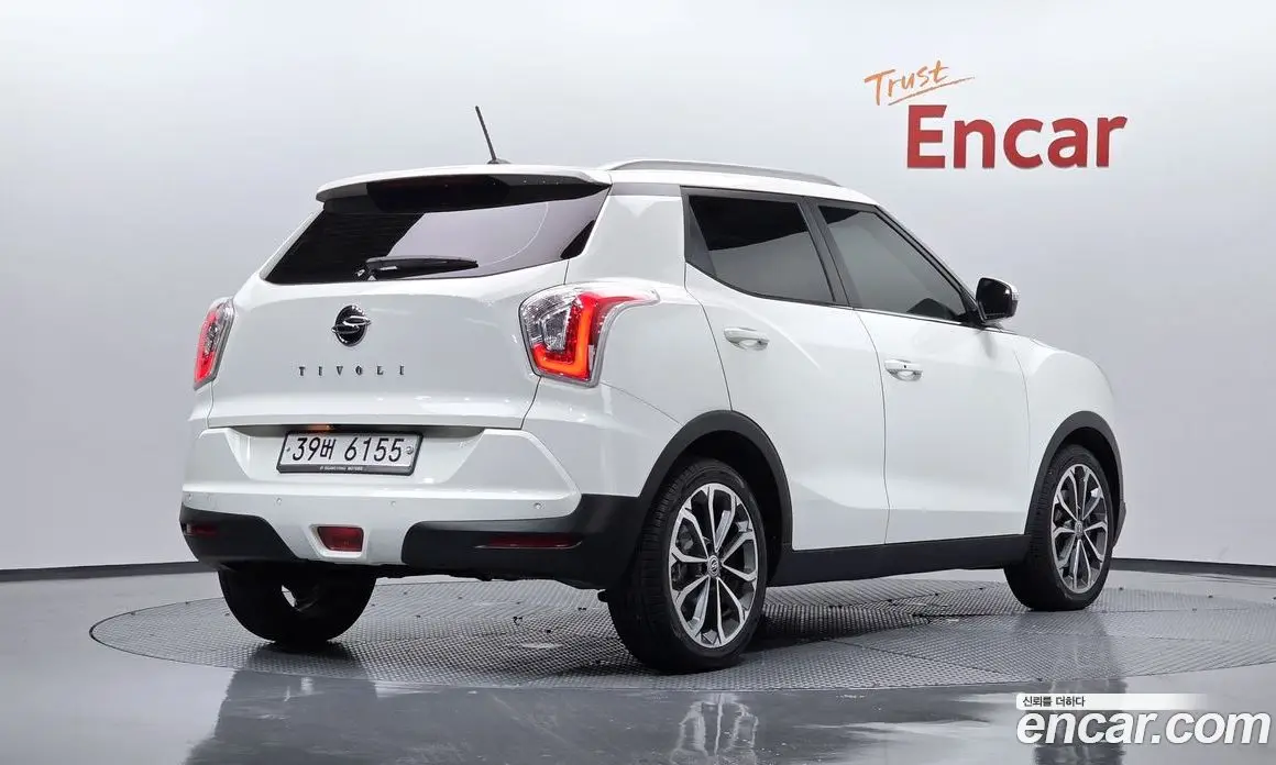 SsangYong TIBOLI 2017 1.6 автомат (гидро), фото 2 SsangYong TIBOLI 2017 1.6 автомат (гидро), фото 2