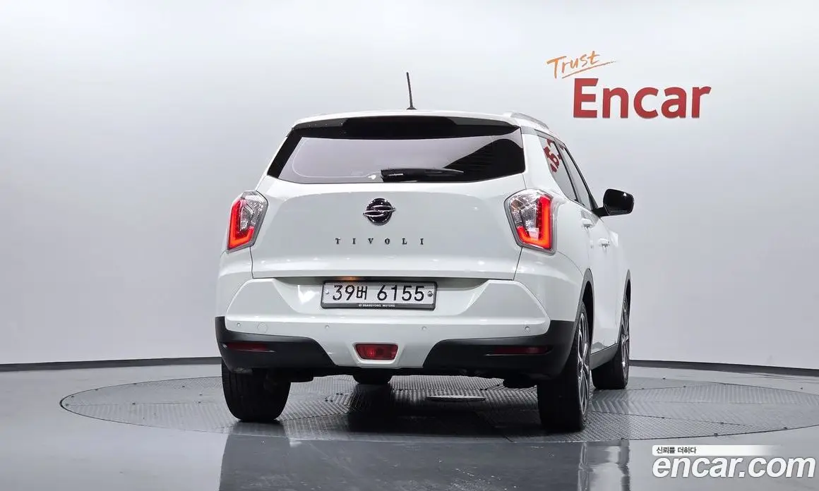 SsangYong TIBOLI 2017 1.6 автомат (гидро), фото 4 SsangYong TIBOLI 2017 1.6 автомат (гидро), фото 4