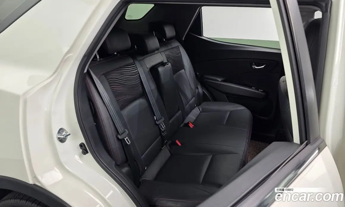 SsangYong TIBOLI 2017 1.6 автомат (гидро), фото 16