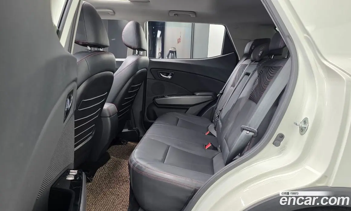 SsangYong TIBOLI 2017 1.6 автомат (гидро), фото 17