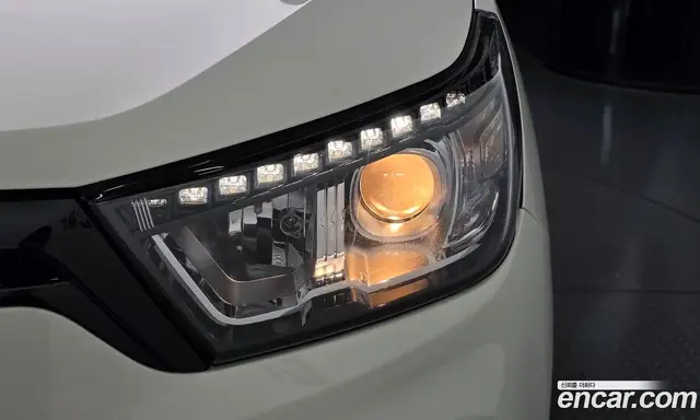 SsangYong TIBOLI 2017 1.6 автомат (гидро), миниатюра 7