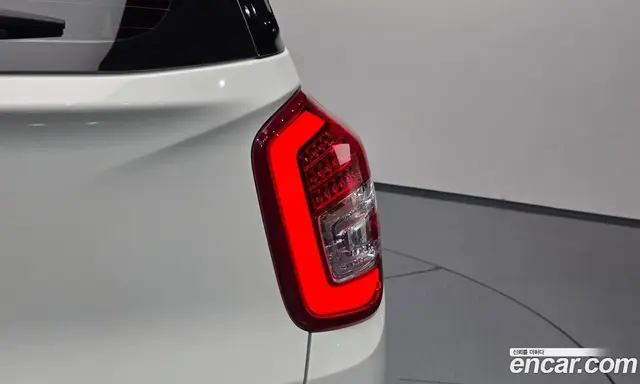 SsangYong TIBOLI 2017 1.6 автомат (гидро), миниатюра 8