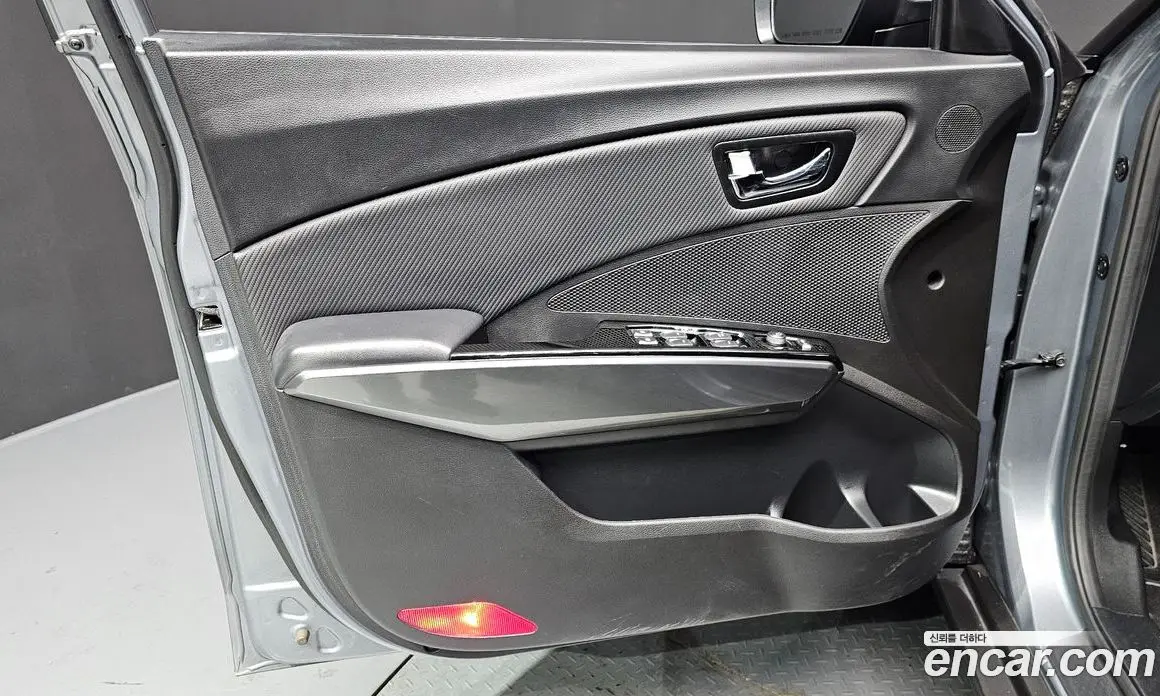 SsangYong TIBOLI 2021 1.5 автомат (гидро), фото 14