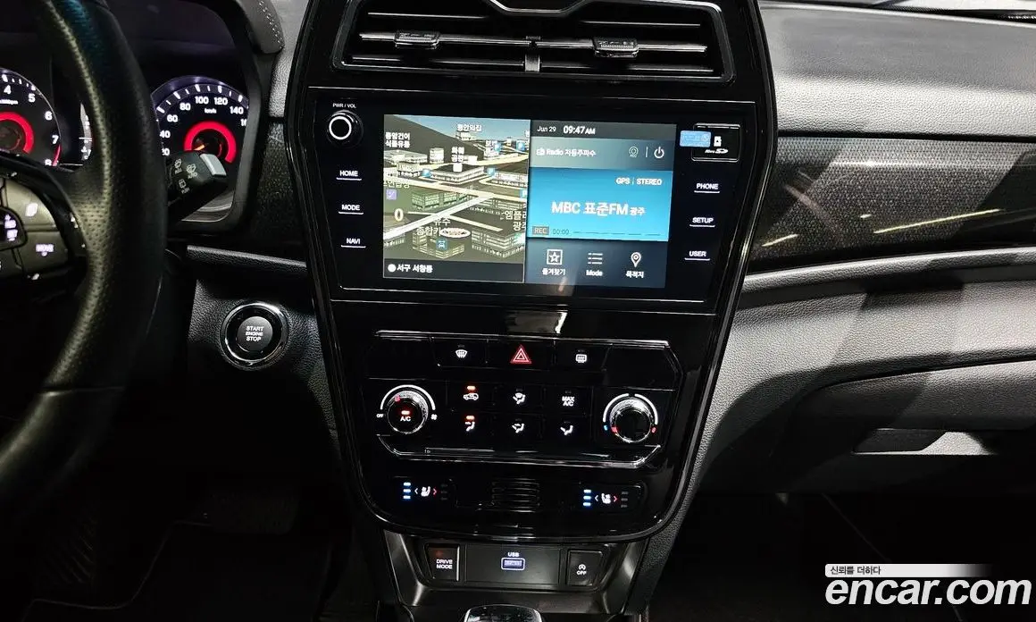 SsangYong TIBOLI 2021 1.5 автомат (гидро), фото 17